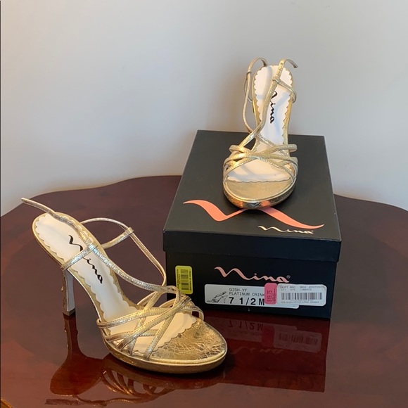 Nina NIB Platinum high heels - Picture 1 of 7